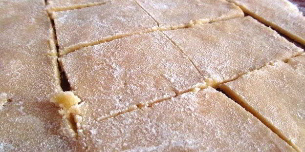 печенье удовольствие с клубникой