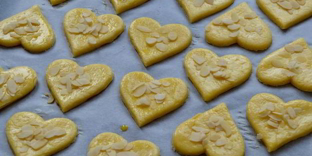 творожное печенье с миндалем