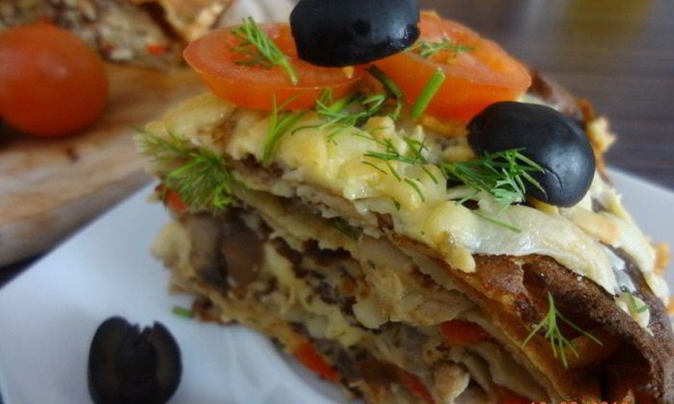 Рецепт блинчатого пирога с курицей и грибами