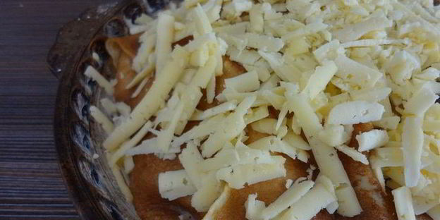 блинчатый пирог с курицей и грибами