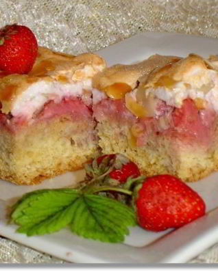 Клубничный пирог