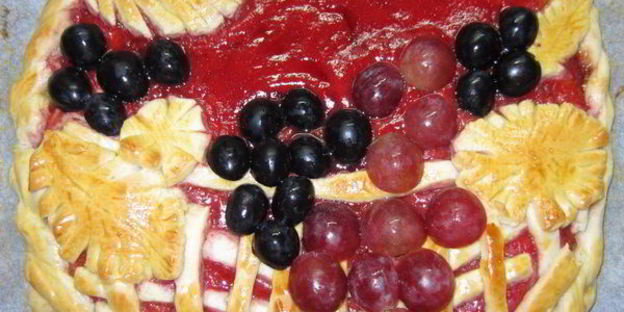 пирог корзина с виноградом