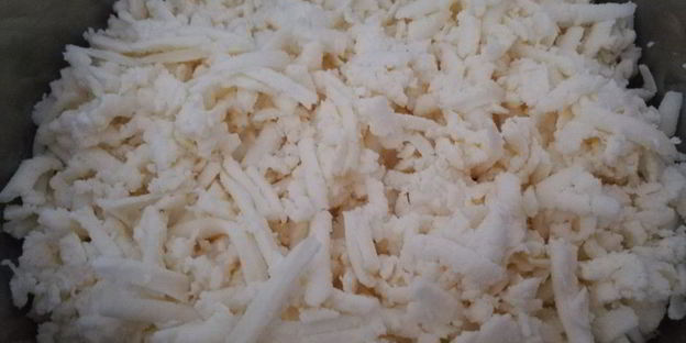 пирог с адыгейским сыром и стручковой фасолью