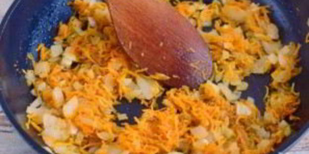 рисовый пирог со скумбрией