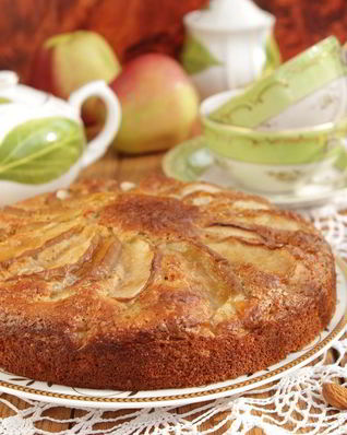 Скандинавский яблочный пирог с миндалем