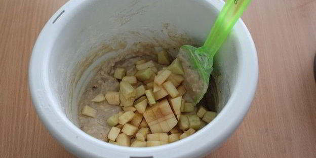 скандинавский яблочный пирог с миндалем