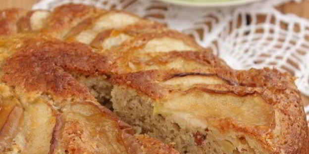 скандинавский яблочный пирог с миндалем