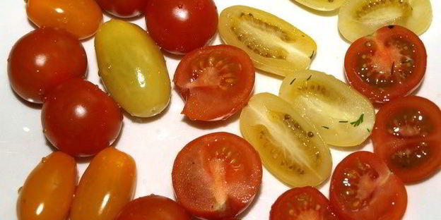 слоеный пирог с брынзой, помидорами и яйцом