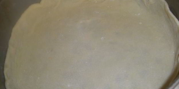 слоеный яблочный пирог