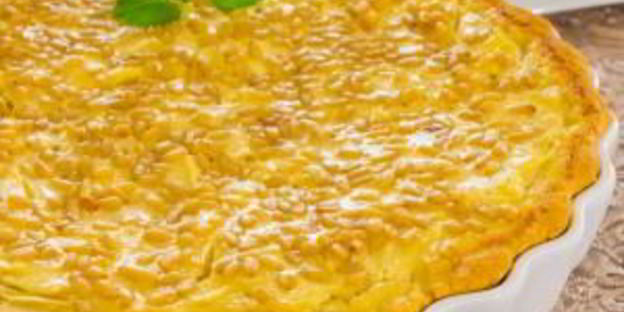 яблочный пирог с кедровыми орешками