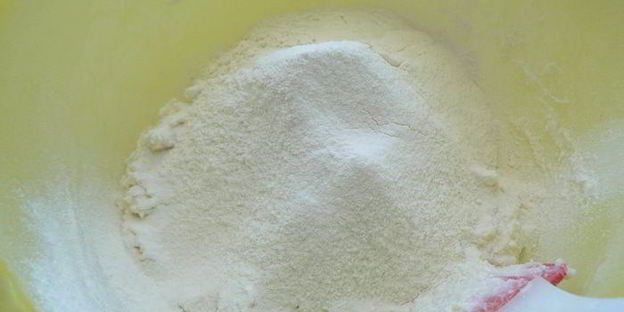 быстрые пирожки с капустой и сердечками