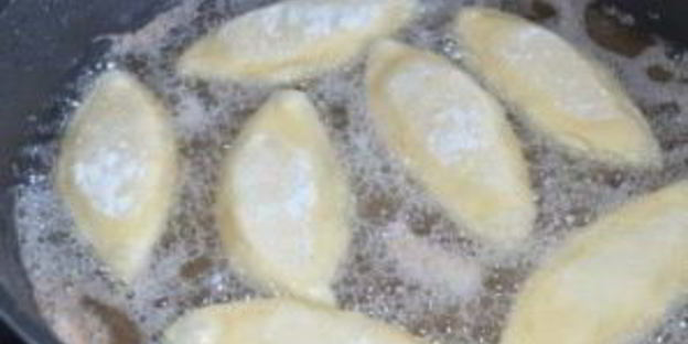 быстрые жареные пирожки