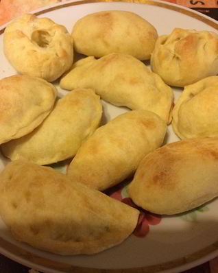 Французские пирожки с капустой