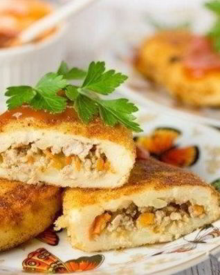 Картофельные пирожки с фаршем