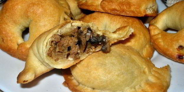 легкие пирожки с курицей и сыром