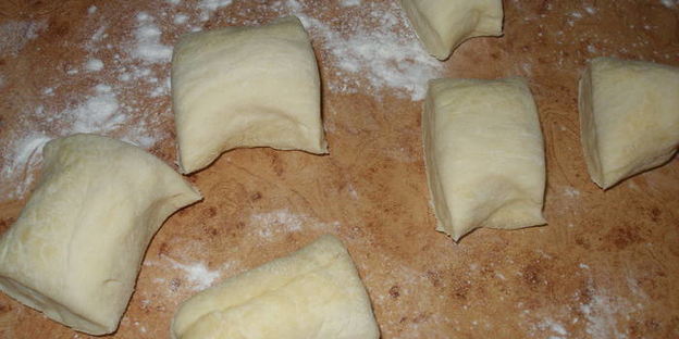 легкие пирожки с курицей и сыром