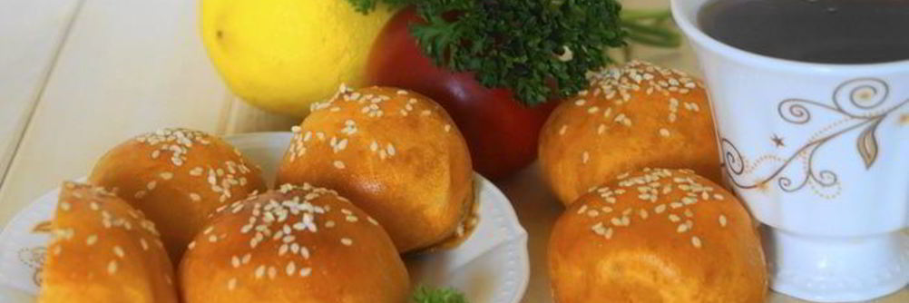 Пирожки из томатного теста