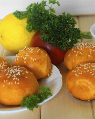 Пирожки из томатного теста