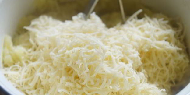 пирожки из томатного теста