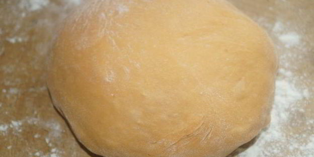 пирожки из томатного теста