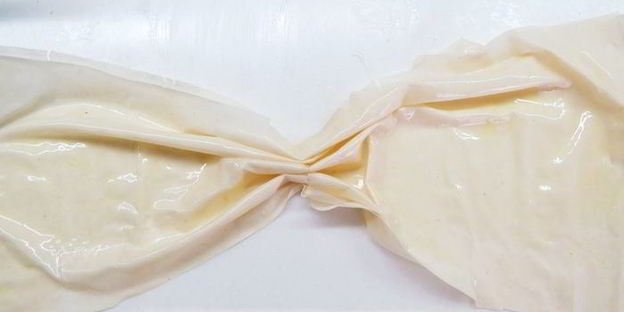 пирожки плиссе с курицей и шпинатом из теста фило