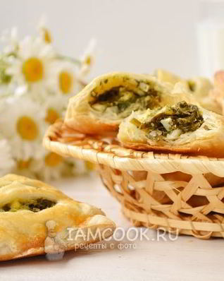 Пирожки с черемшой и яйцом