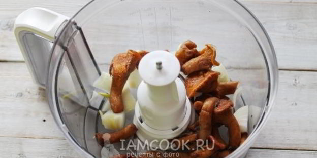 пирожки с грибами и яйцом