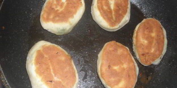 пирожки с мясом и грибами