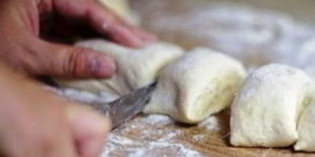 пирожки с мясом и рисом