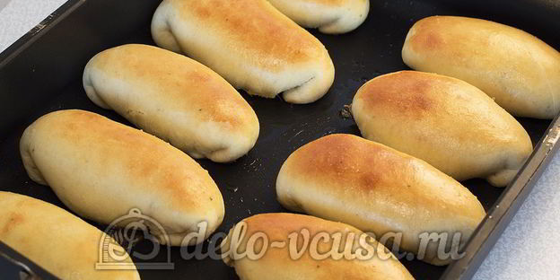 пирожки с яйцом и луком в духовке