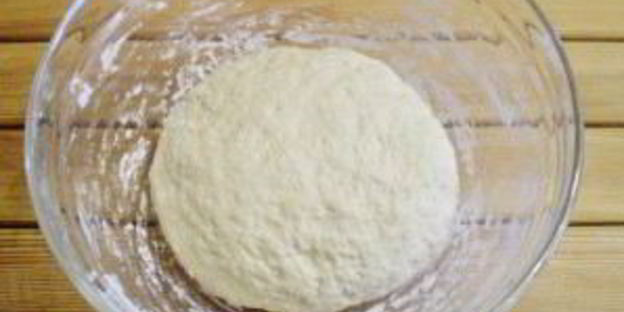 пирожки с яйцом и зеленью