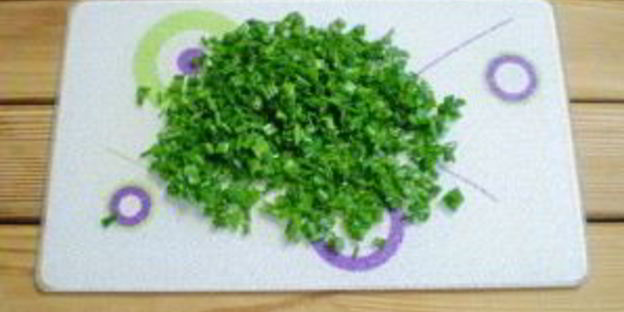 пирожки с яйцом и зеленью