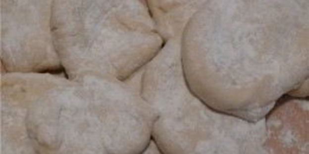 пирожки с яйцом