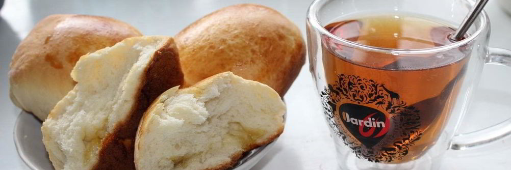 Пирожки со сливой из дрожжевого теста