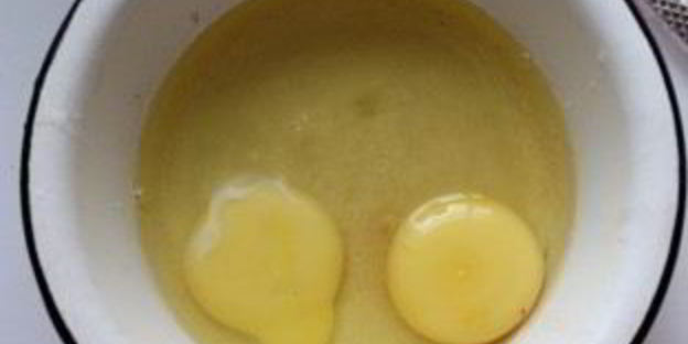 пирожки со сливой из дрожжевого теста