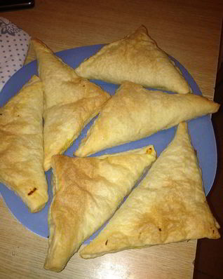 Слоеные пирожки с тыквой и репчатым луком