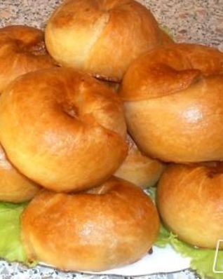 Слоистые пирожки с картофелем