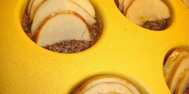 маковое пирожное с яблоками постное и не очень