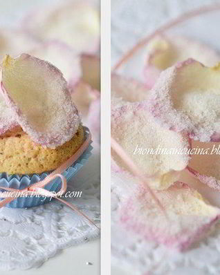 Миндальные экспресс-пирожные с двумя видами шоколада