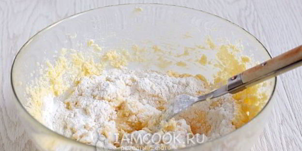 песочное пирожное