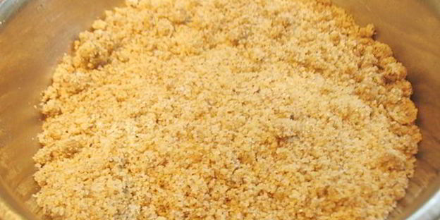 пирожное сердечное с шоколадным муссом