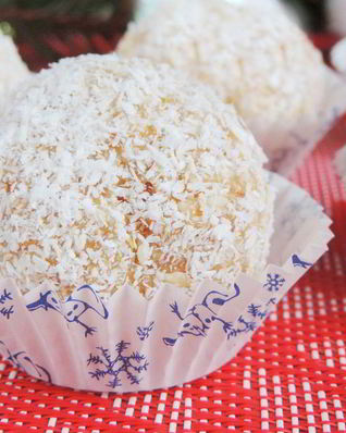 Пирожное Снежки