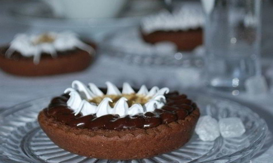 Рецепт шоколадна-мятных пирожные с арахисовой пастой