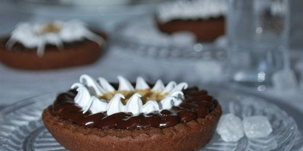 шоколадно-мятные пирожные с арахисовой пастой