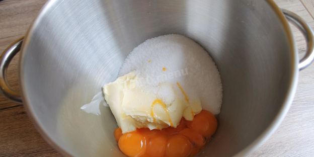 яблочно кокосовoе пирожное