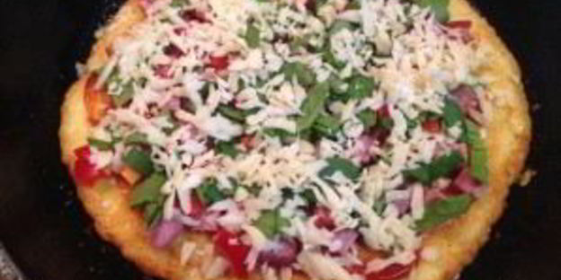 картофельная пицца на сковороде