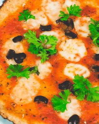 Пицца без теста на цветной капусте