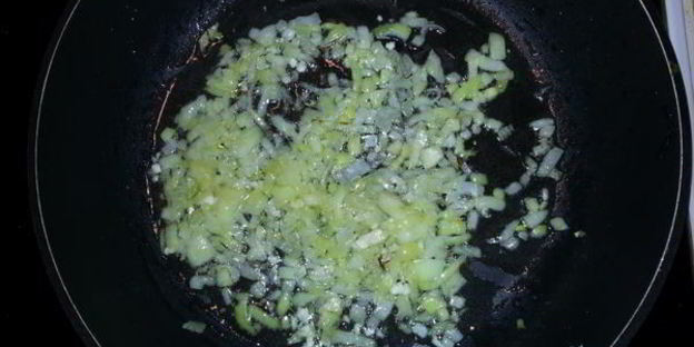 пицца quattro formaggi с грецким орехом