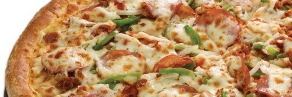Пицца с курицей и беконом