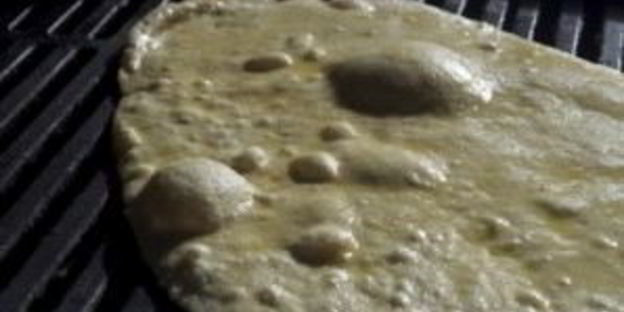 пицца с лососем